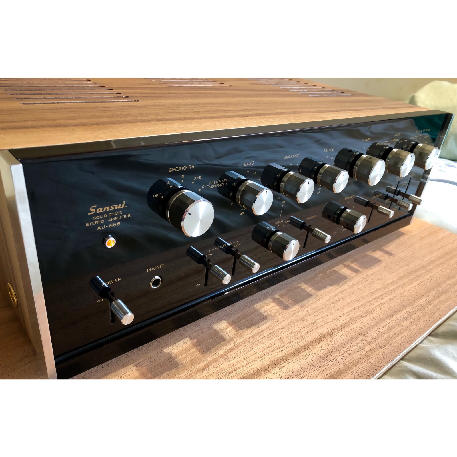 1970s Sansui AU-888 Integrated Solid State Amplifier Restoration